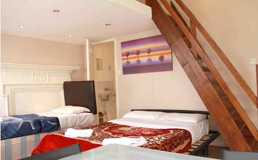 Family room at Collingham Place Studios