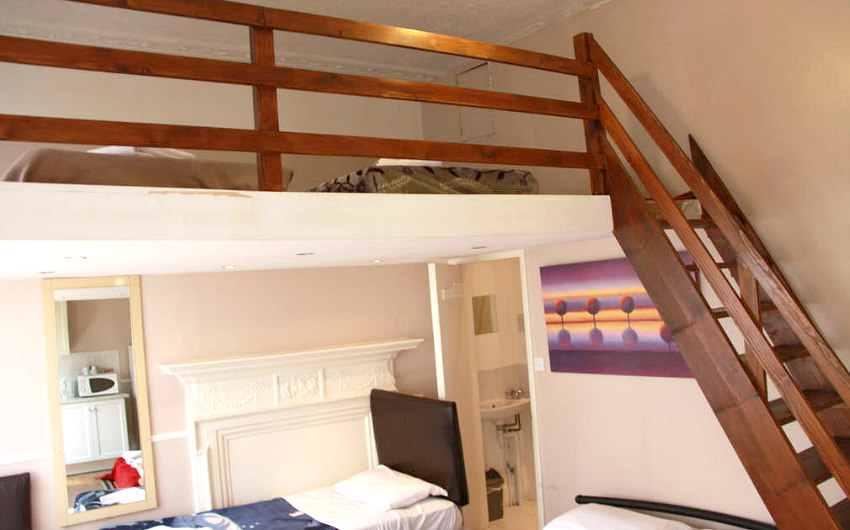 Family room at Collingham Place Studios